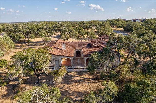 126 Island Oaks LN, Driftwood, TX 78619