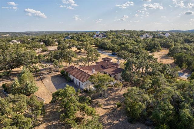 126 Island Oaks LN, Driftwood, TX 78619