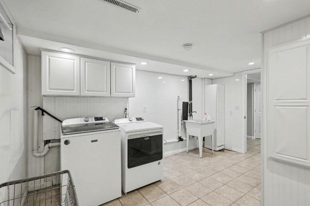 4858 Carolyn Lane, White Bear Lake, MN 55110