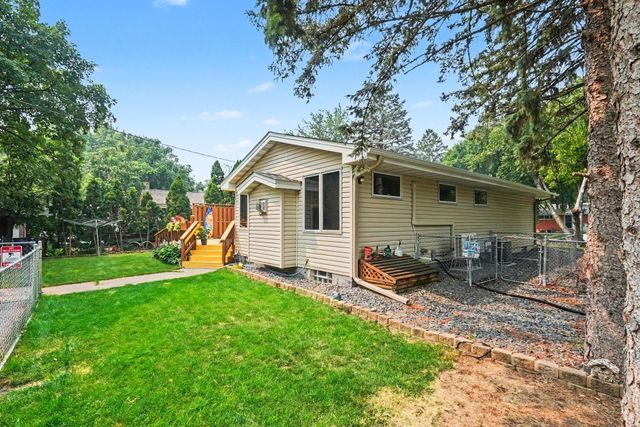 4858 Carolyn Lane, White Bear Lake, MN 55110