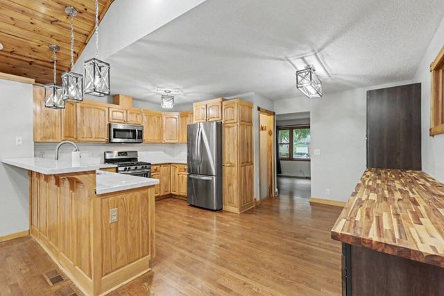 4858 Carolyn Lane, White Bear Lake, MN 55110