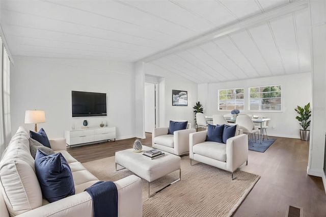 214 CANOVA DRIVE, Auburndale, FL 33823