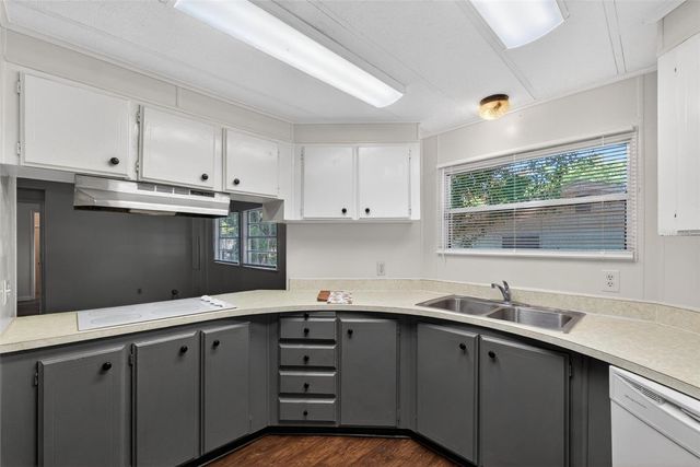 214 CANOVA DRIVE, Auburndale, FL 33823