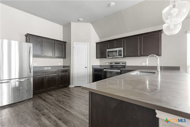 905 Ross Road, Copperas Cove, TX 76522