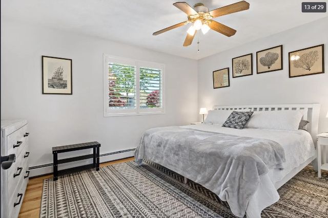 14 Lakeview Drive, Narragansett, RI 02882