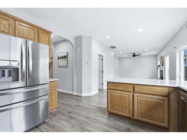 12718 Ne 12TH Ave, Vancouver, WA 98685