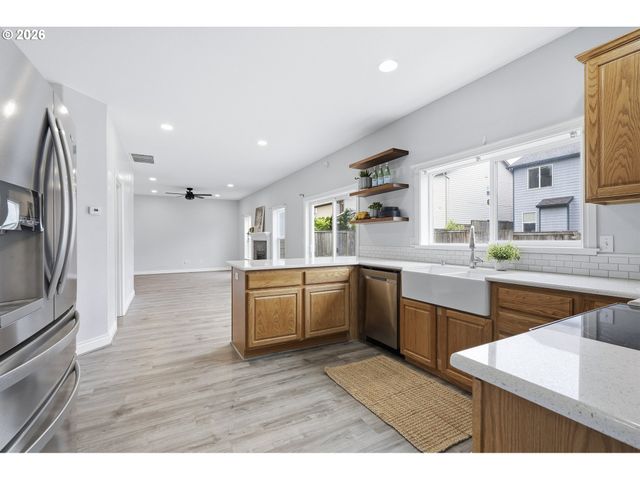 12718 Ne 12TH Ave, Vancouver, WA 98685