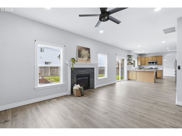 12718 Ne 12TH Ave, Vancouver, WA 98685