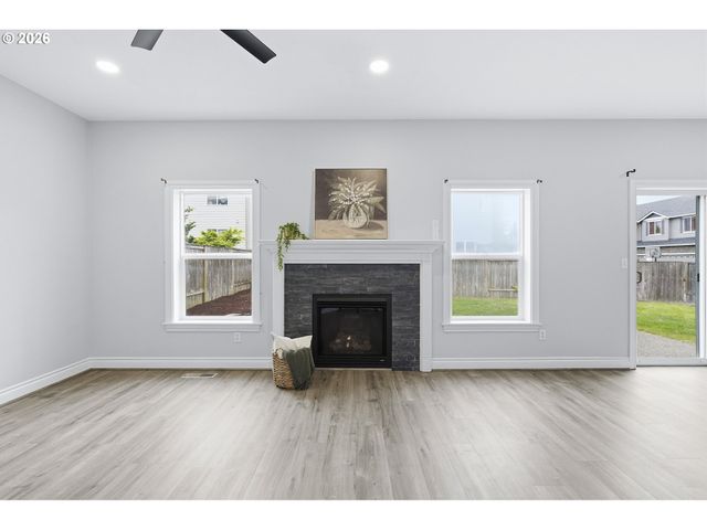 12718 Ne 12TH Ave, Vancouver, WA 98685
