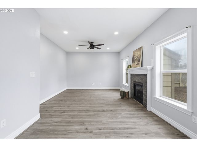 12718 Ne 12TH Ave, Vancouver, WA 98685
