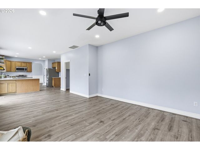 12718 Ne 12TH Ave, Vancouver, WA 98685