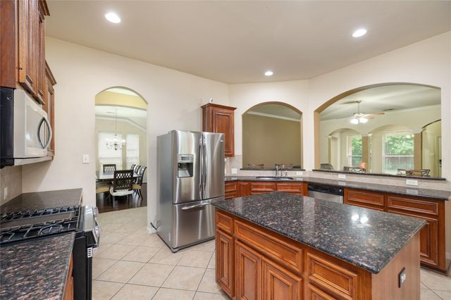 12610 Patrick Palace, Houston, TX 77089