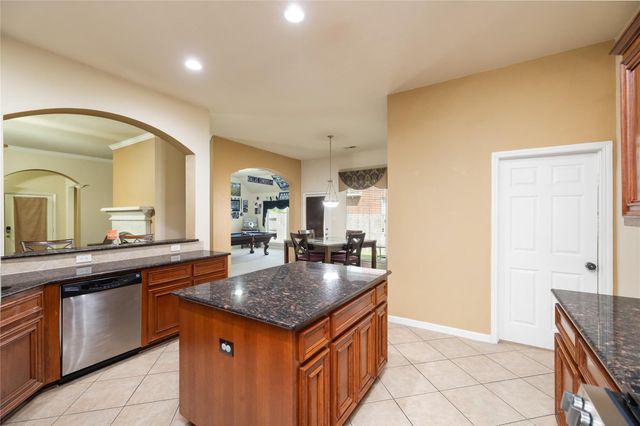 12610 Patrick Palace, Houston, TX 77089