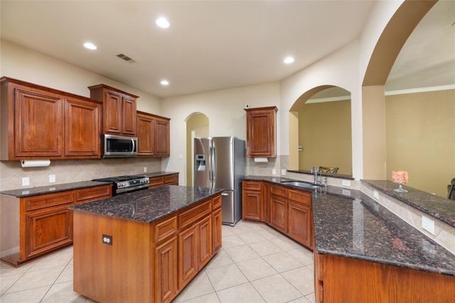 12610 Patrick Palace, Houston, TX 77089