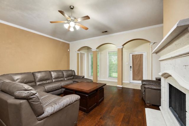 12610 Patrick Palace, Houston, TX 77089