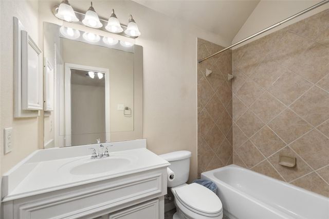 12610 Patrick Palace, Houston, TX 77089