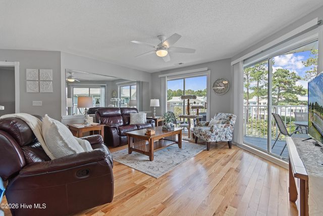 330 S Middleton Drive NW Unit 312, Calabash, NC 28467