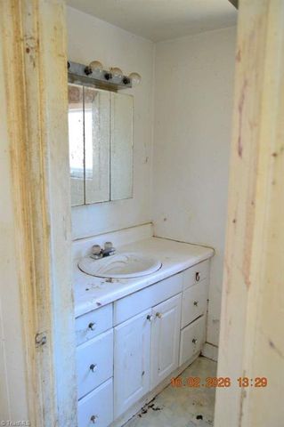 7716 Summerfield Road, Summerfield, NC 27358