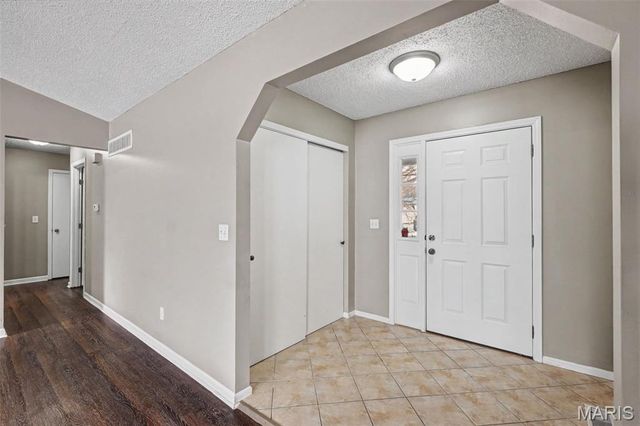 1326 Pegasus Trail, St Peters, MO 63376