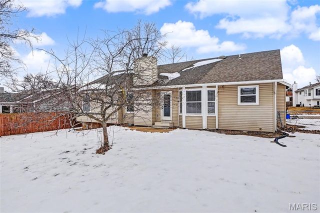 1326 Pegasus Trail, St Peters, MO 63376