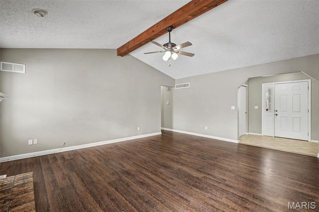 1326 Pegasus Trail, St Peters, MO 63376