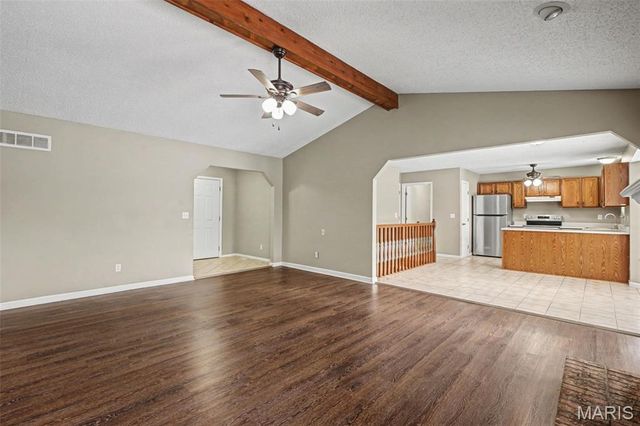 1326 Pegasus Trail, St Peters, MO 63376