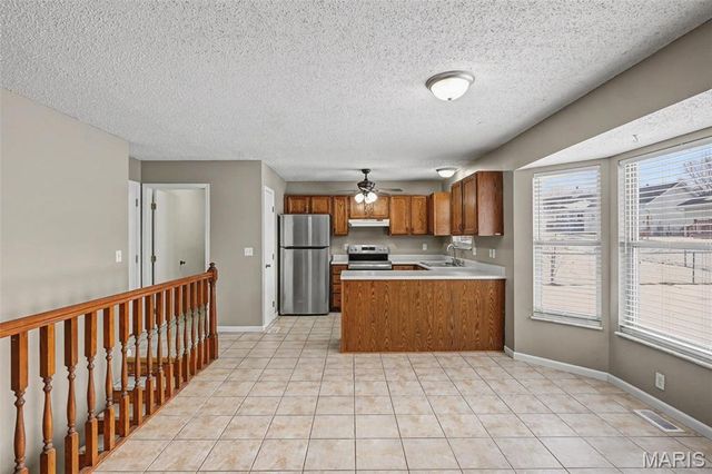 1326 Pegasus Trail, St Peters, MO 63376