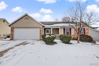 1326 Pegasus Trail, St Peters, MO 63376