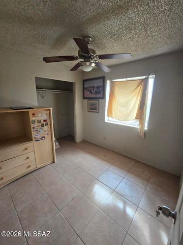 28660 S Cerro Pelon Place, Amado, AZ 85645