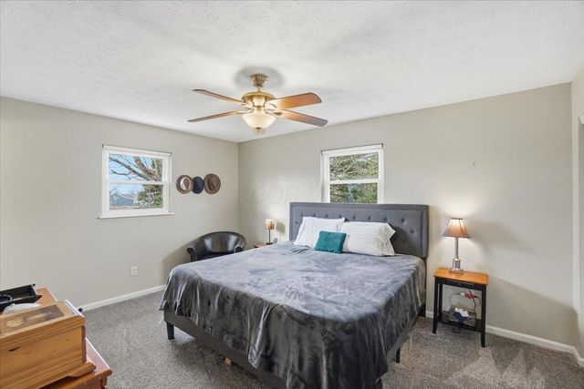 12815 Fox Run Court NW, Pickerington, OH 43147