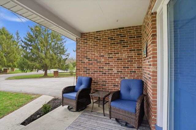 12815 Fox Run Court NW, Pickerington, OH 43147