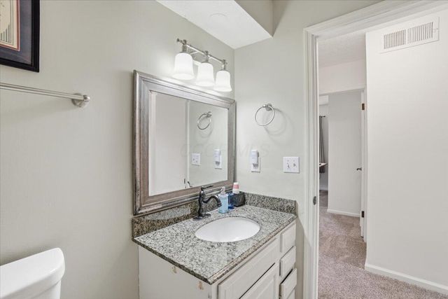 12815 Fox Run Court NW, Pickerington, OH 43147