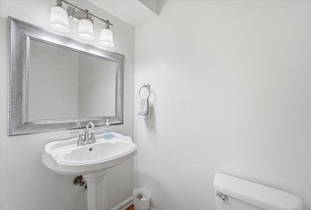 12815 Fox Run Court NW, Pickerington, OH 43147