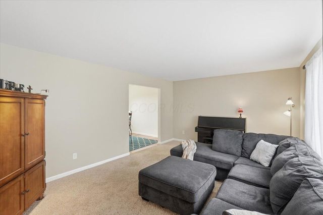 12815 Fox Run Court NW, Pickerington, OH 43147