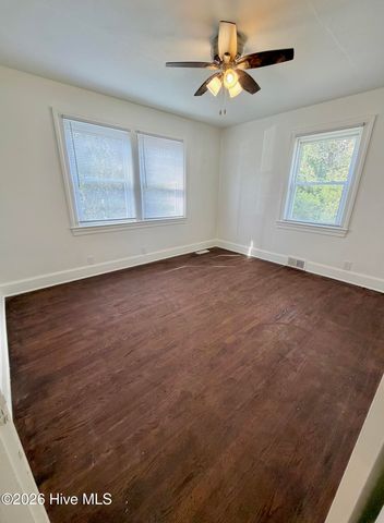 1304 Rhem Street, Kinston, NC 28501