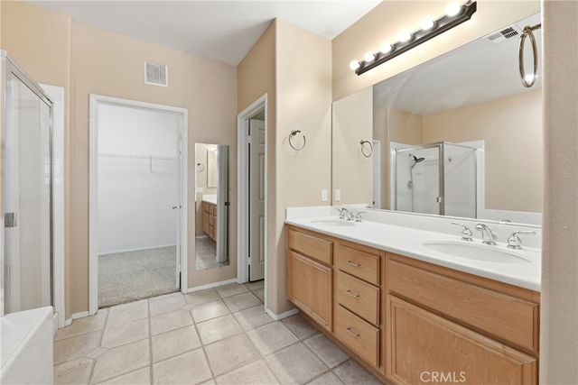 12 Atwater, Irvine, CA 92602