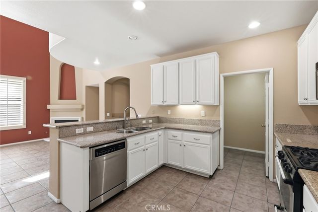 12 Atwater, Irvine, CA 92602