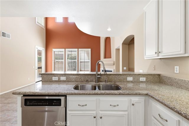 12 Atwater, Irvine, CA 92602