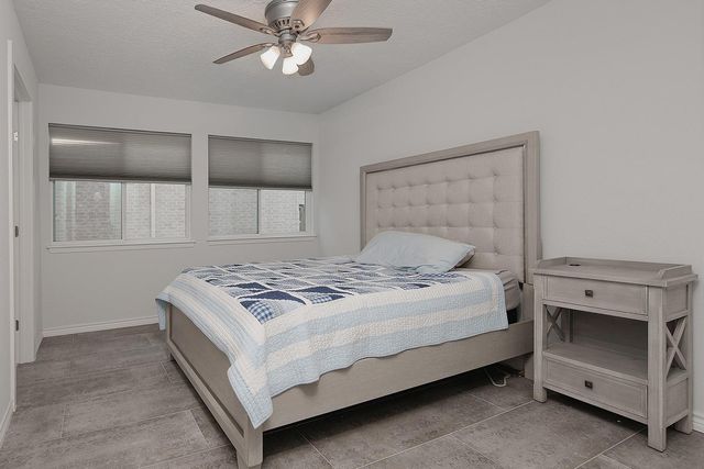 11403 Twain Drive, Montgomery, TX 77356