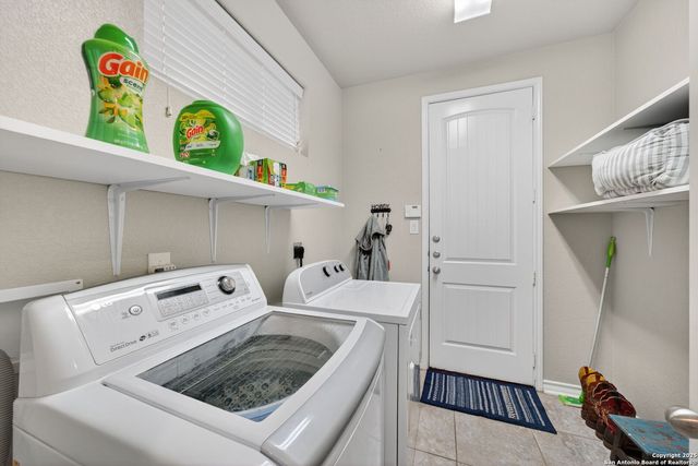 3934 woodbridge, San Antonio, TX 78257