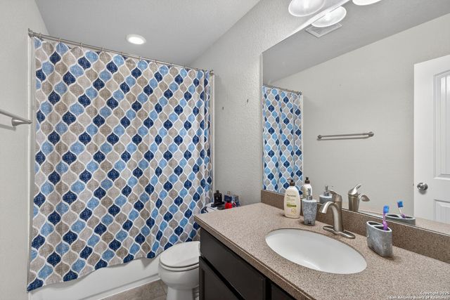 3934 woodbridge, San Antonio, TX 78257