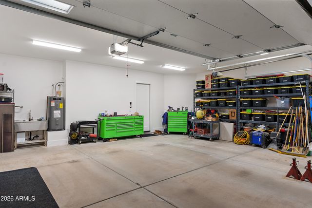 608 W RESTIN Road, Phoenix, AZ 85086