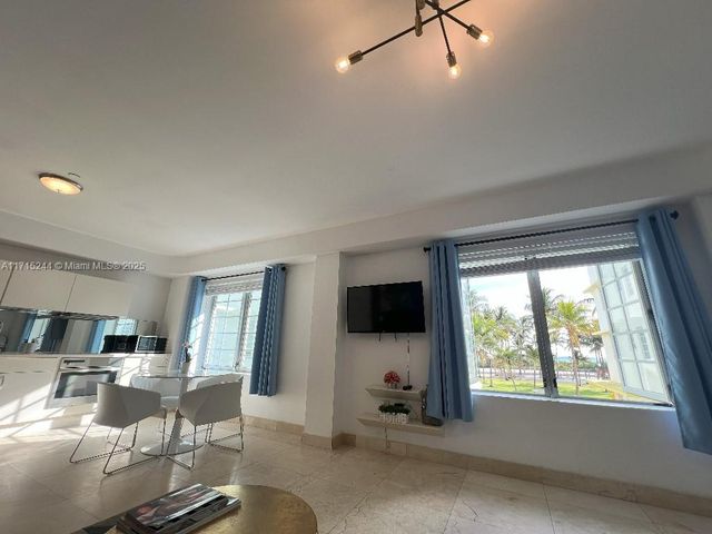 1250 Ocean Dr 3F, Miami Beach, FL 33139