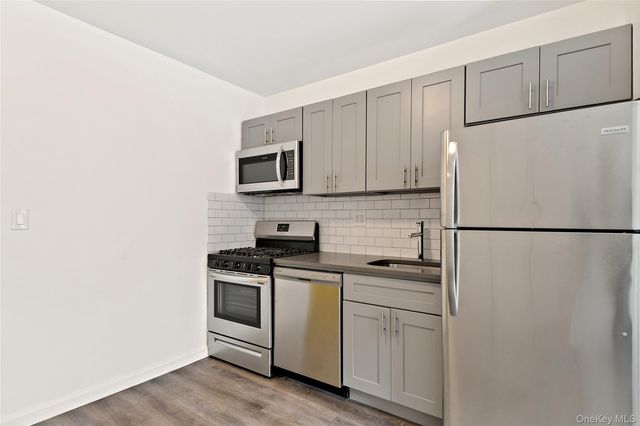 1047 Morris Avenue, Bronx, NY 10456