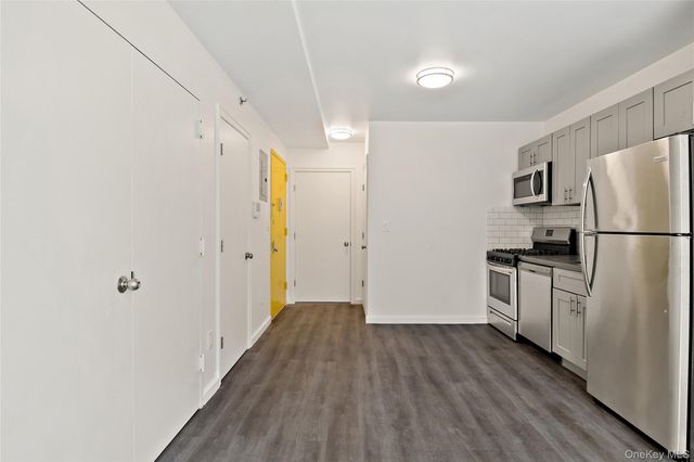 1047 Morris Avenue, Bronx, NY 10456