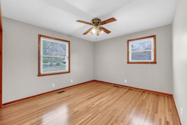 126 Lexington Dr, Clarksville, TN 37042