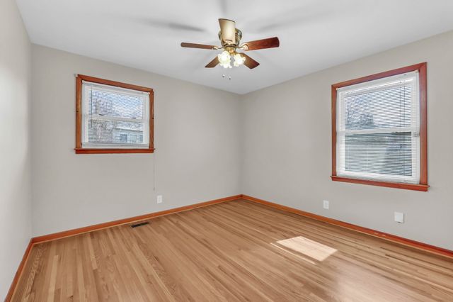 126 Lexington Dr, Clarksville, TN 37042