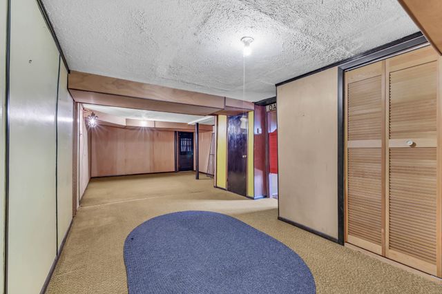 126 Lexington Dr, Clarksville, TN 37042