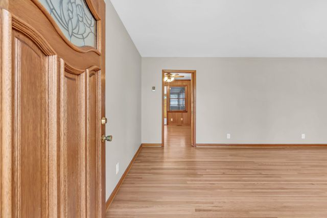 126 Lexington Dr, Clarksville, TN 37042