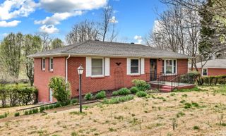 126 Lexington Dr, Clarksville, TN 37042